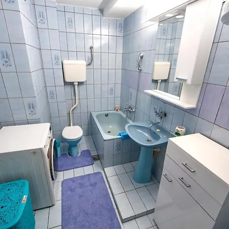 Apartment Spacious Tuzla