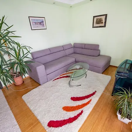 Apartment Spacious *